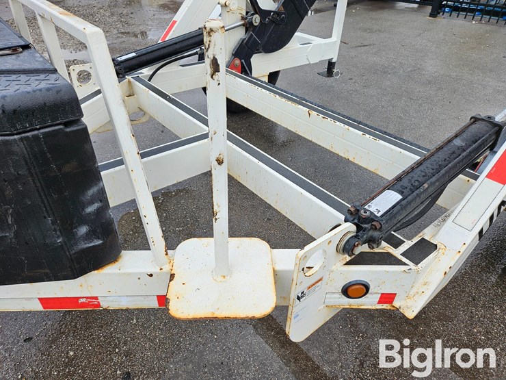 2021-massey-ferguson-730-image-18