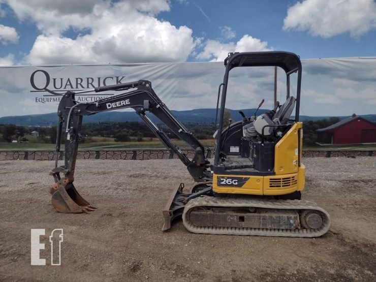 2021-deere-26g-image-1