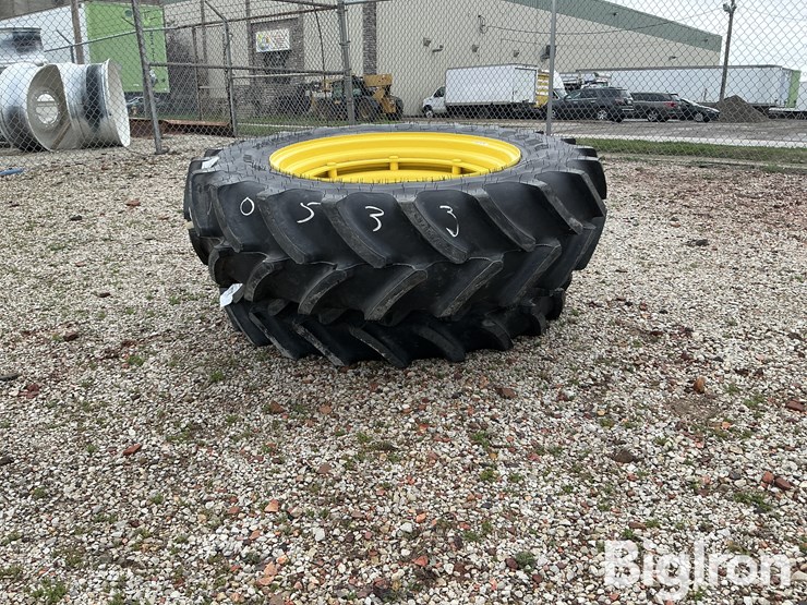 john-deere-6000-image-1