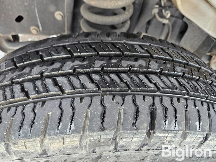 2020-massey-ferguson-730-image-20