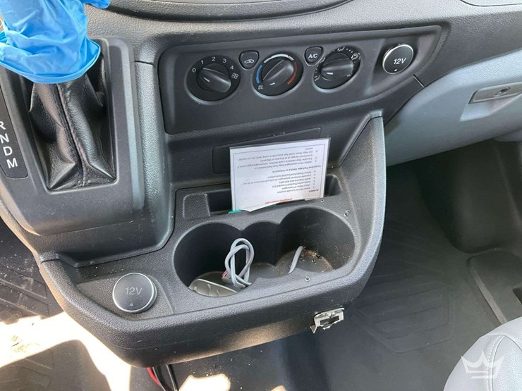 2019-ford-transit-image-14