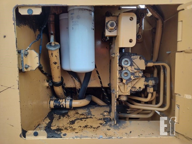 1992-case-550e-image-33