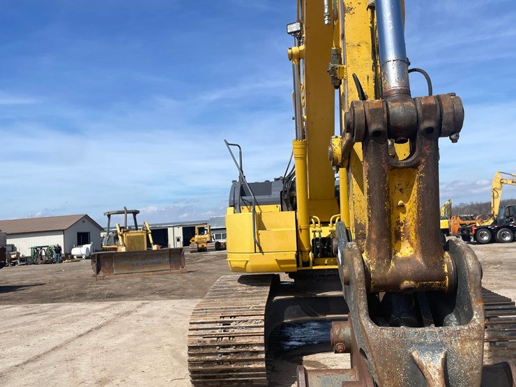 komatsu-pc308-image-57