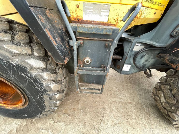 komatsu-wa250-5-image-19