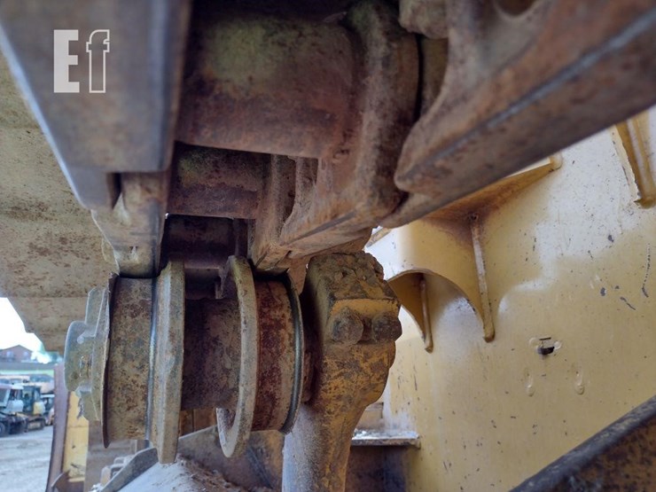2003-deere-650h-lt-image-15