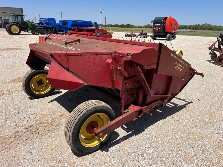 new-holland-474-image-8
