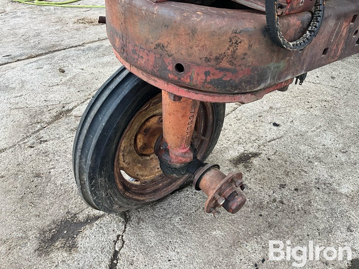 1949-massey-ferguson-22-image-15