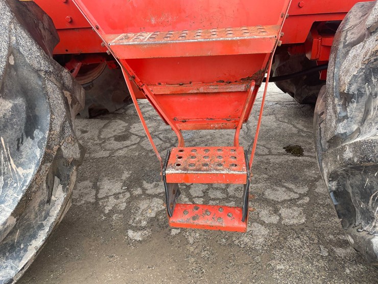 #4063-•-case-tractor-image-32