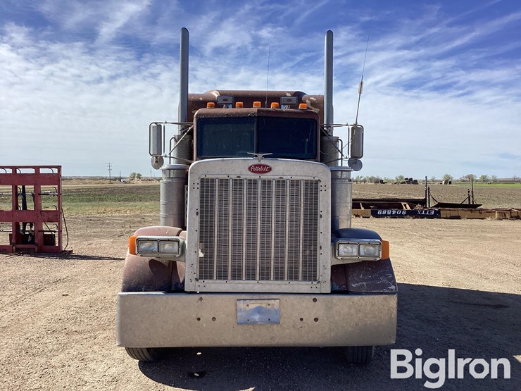 1994-peterbilt-379-image-2