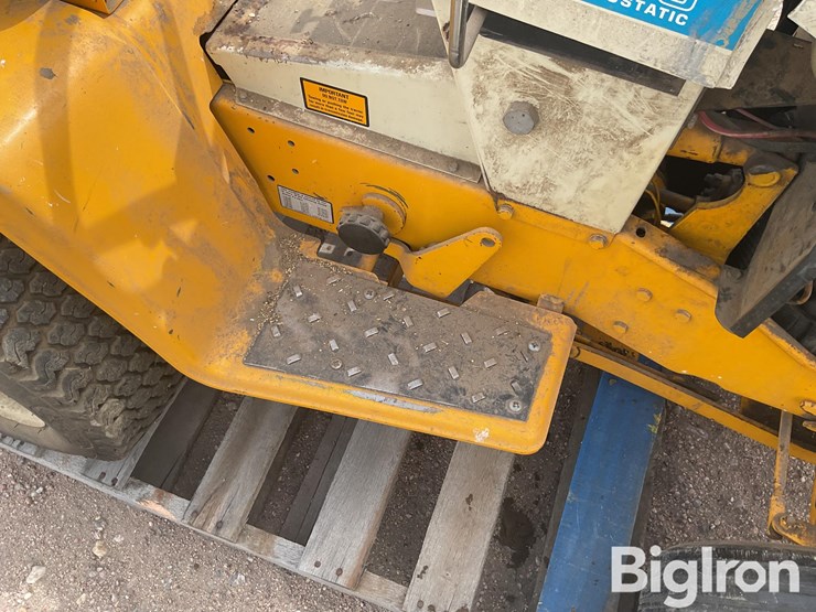 cub-cadet-1450-image-18
