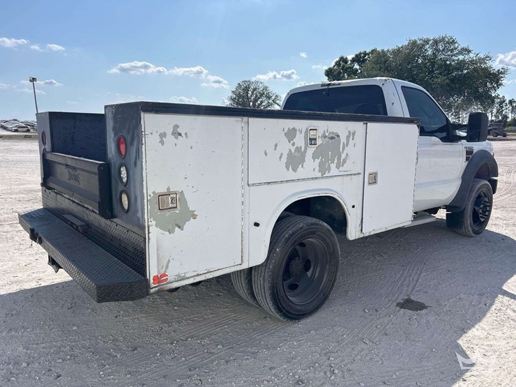 2008-ford-f550-image-3