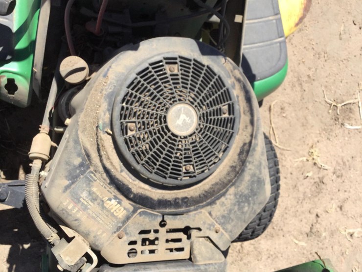 john-deere-lt166-image-20