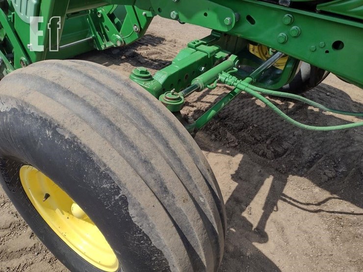 2009-john-deere-7330-image-17