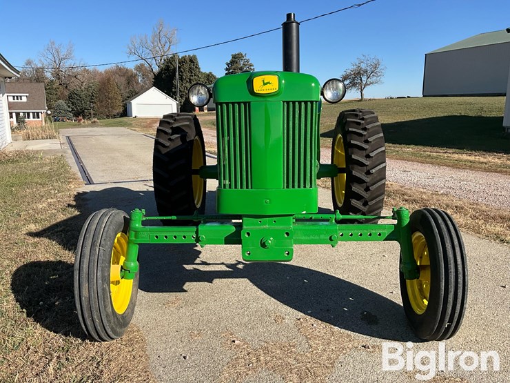 1960-john-deere-435-image-2