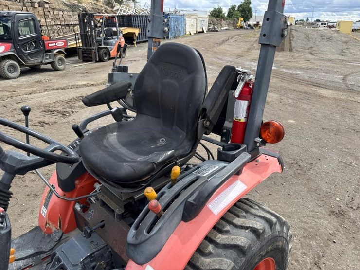 2018-kubota-b26-image-31