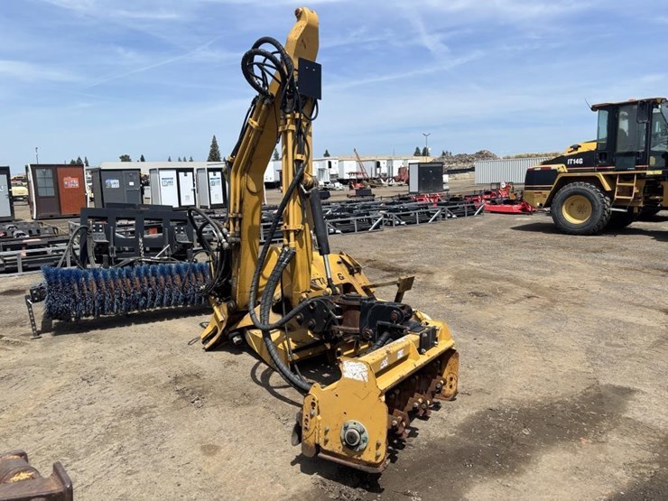 caterpillar-it14g-image-2