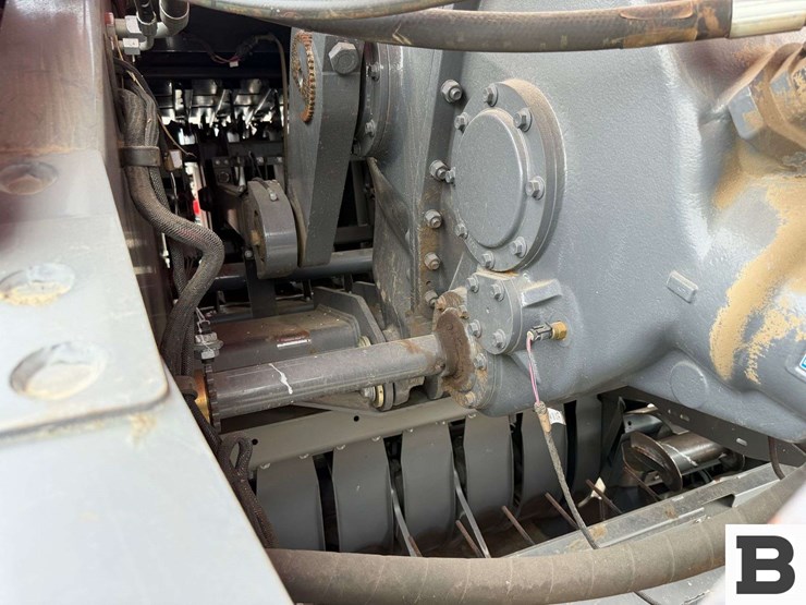 2022-massey-ferguson-2270-image-17