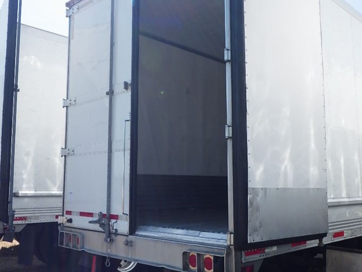 2019-utility-3000r-image-10