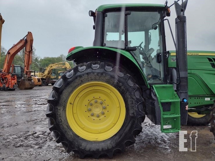 2014-john-deere-6140m-image-21