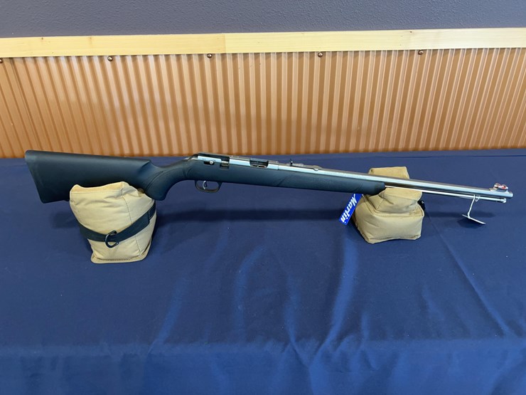 marlin-xt-22-rifle-image-2