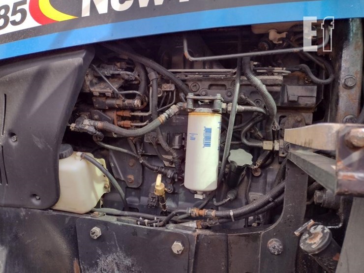 new-holland-tg285-image-19