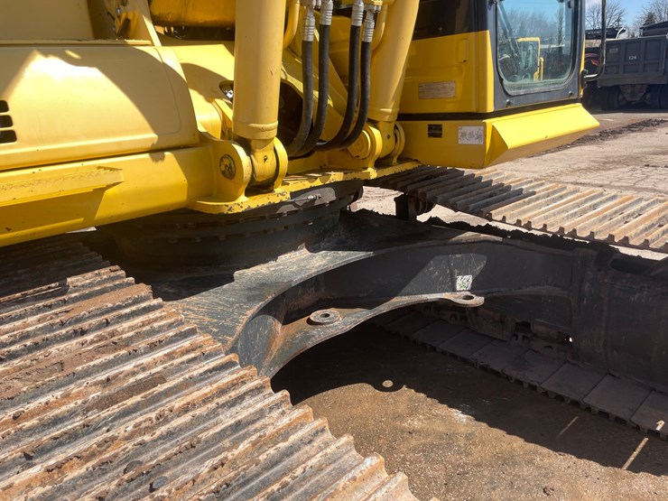 2015-komatsu-pc360-lc-10-image-21