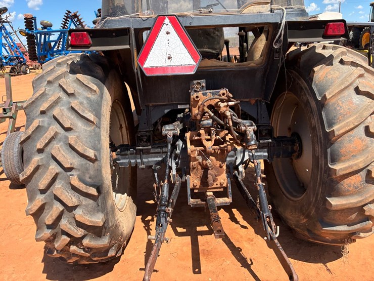 case-ih-4230-image-5
