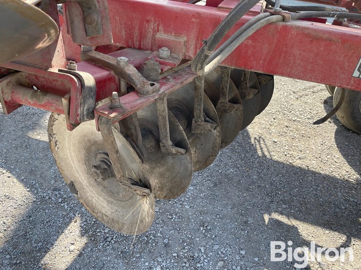 case-ih-3900-image-18