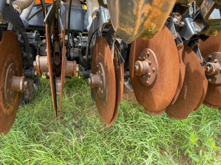 crust-buster-4030-image-13