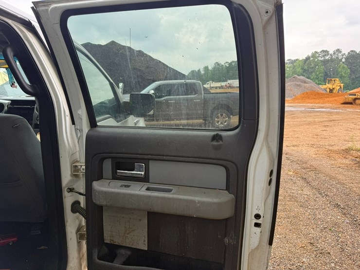 2012-ford-f150-image-23