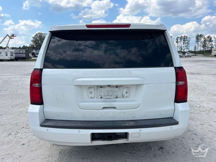 2018-chevrolet-tahoe-image-27