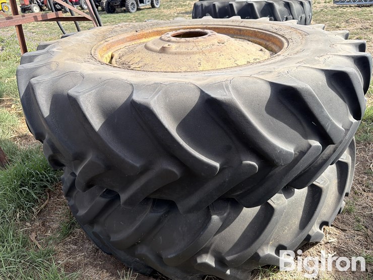 john-deere-4620-image-5