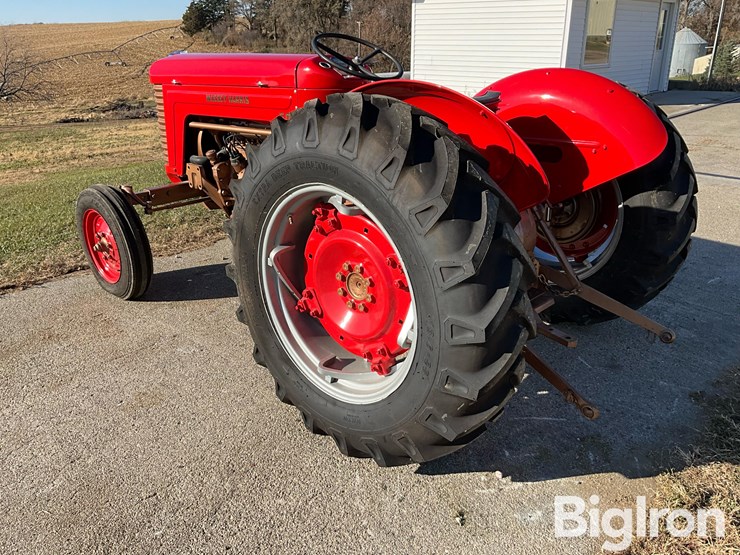 1956-massey-ferguson-50-image-7