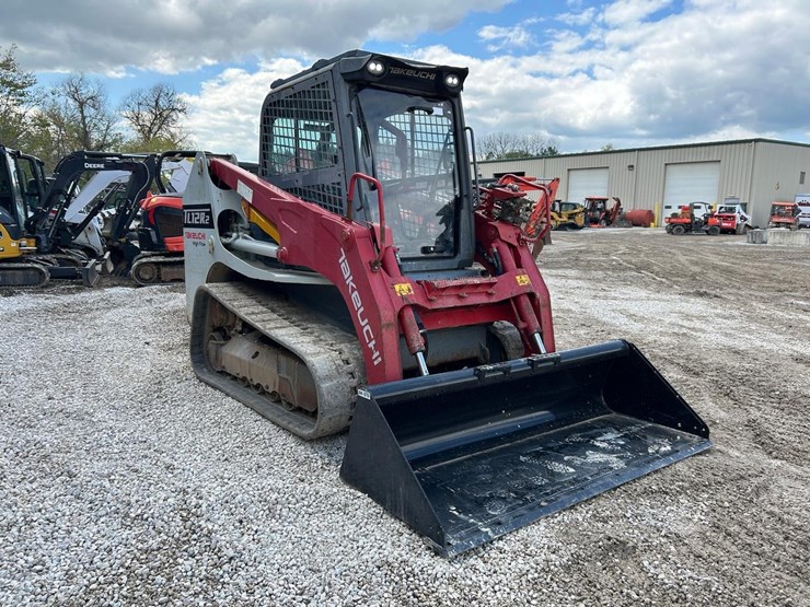 2017-takeuchi-tl12r2-image-6