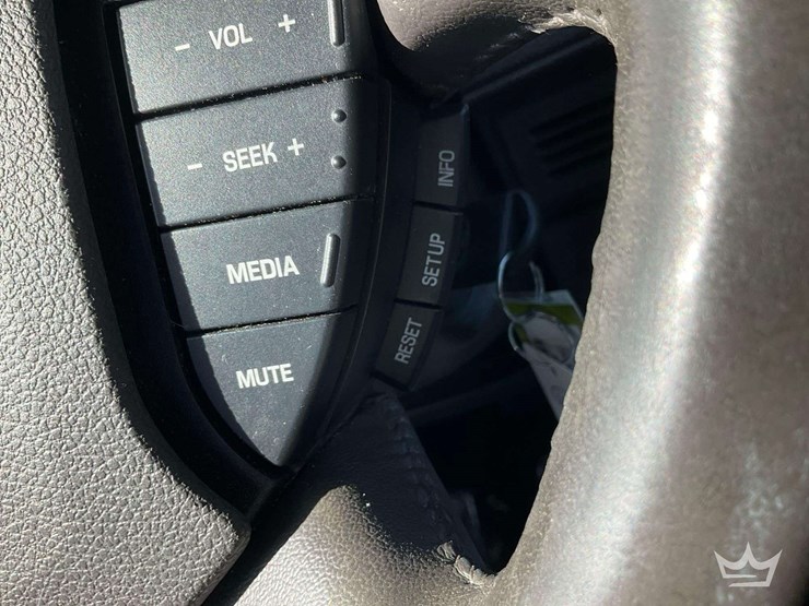 2008-ford-taurus-x-image-17