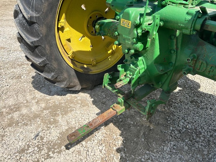 john-deere-model-a-image-12