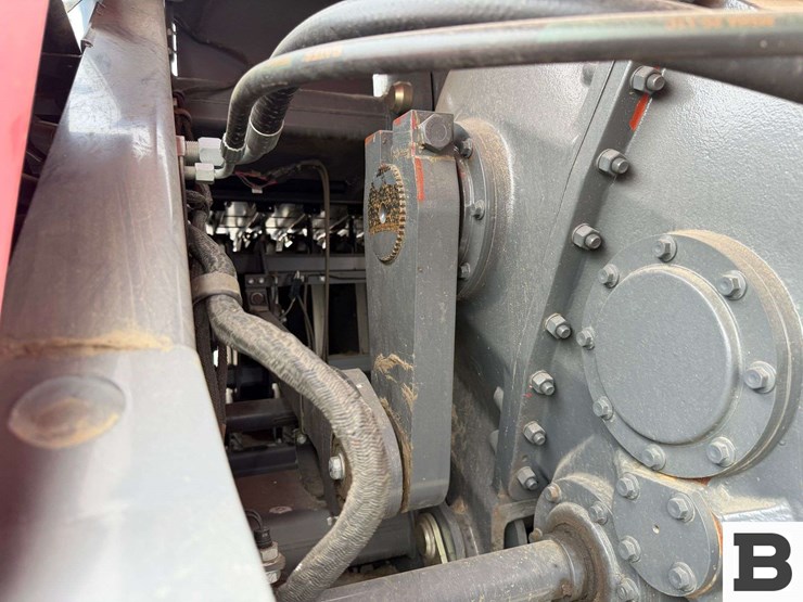 2022-massey-ferguson-2270-image-23