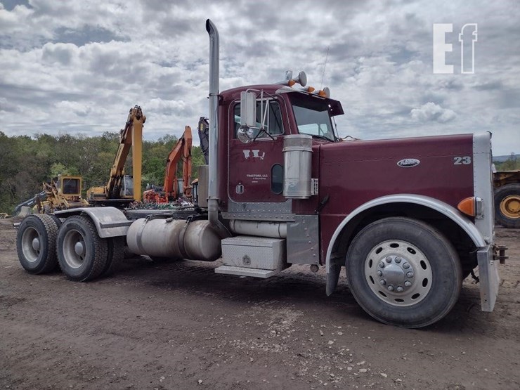 2005-peterbilt-379-image-3