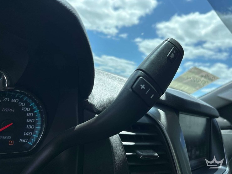 2018-chevrolet-tahoe-image-17