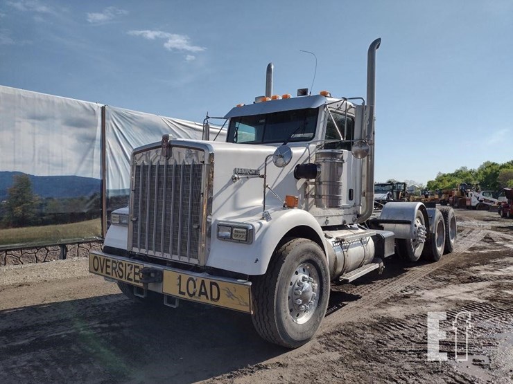 2007-kenworth-w900-image-50