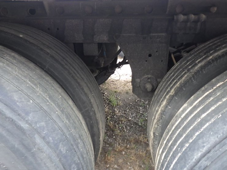 2019-utility-3000r-image-17