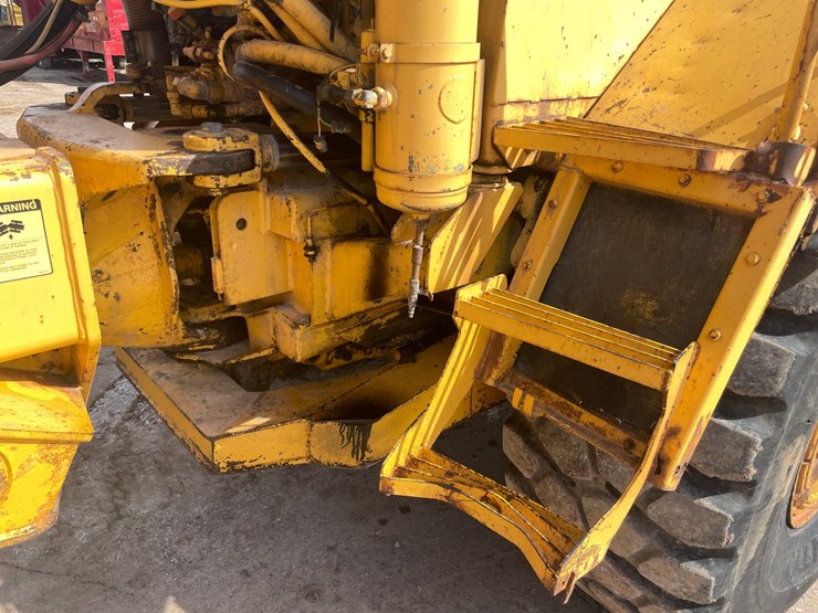 volvo-a25-image-37