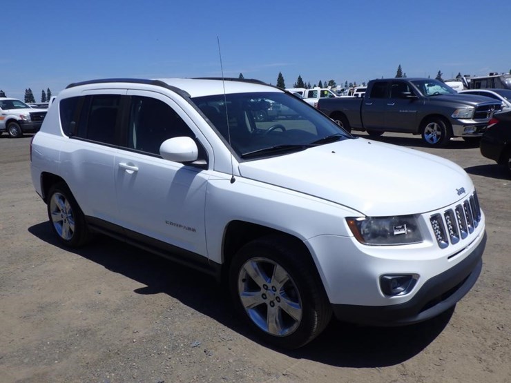 2017-jeep-compass-image-2