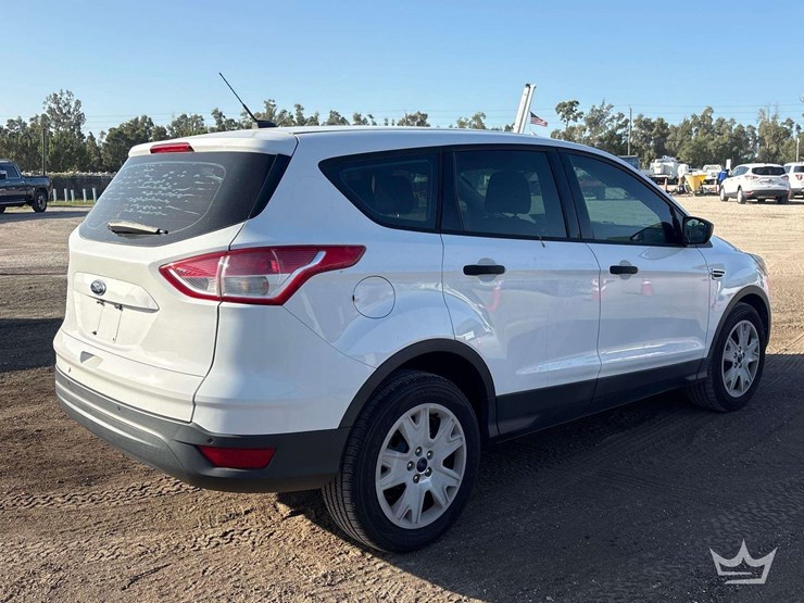 2016-ford-escape-image-3