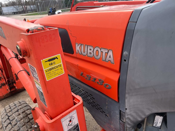 #4054-•-kubota-tractor-image-48