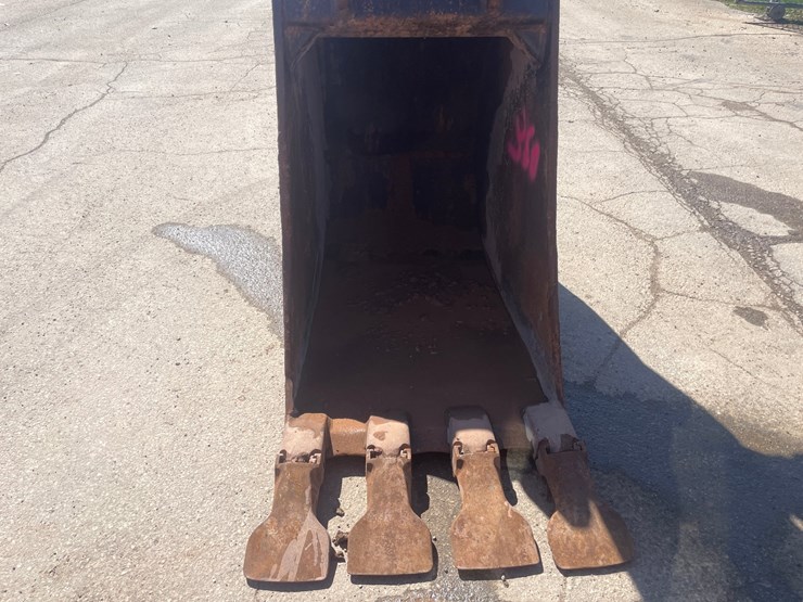 2015-komatsu-pc360-lc-10-image-42
