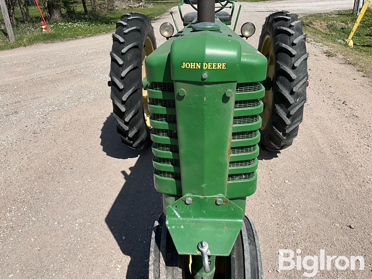1951-john-deere-b-image-16