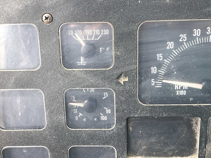 #4062-•-1991-international-box-truck-(has-wi-title)-image-96