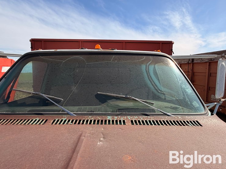 1974-chevrolet-c65-image-13