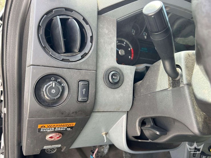 2017-ford-f750-image-37